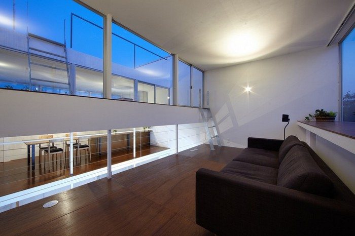 Amida House