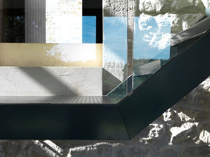 Apprentice Store - Rescuing a Ruin