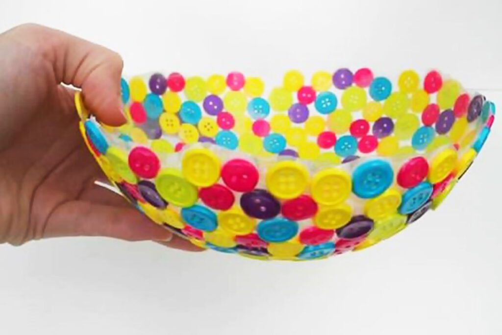 button bowl