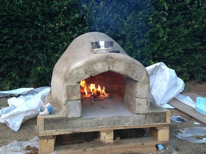DIY Outdoor Pizza Oven