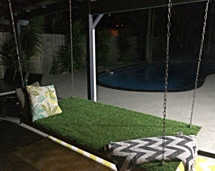 Grass Daybed