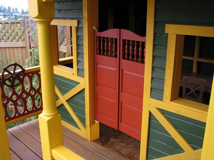 Disneyland Playhouse