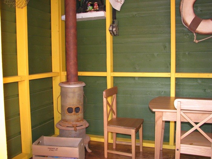 Disneyland Playhouse
