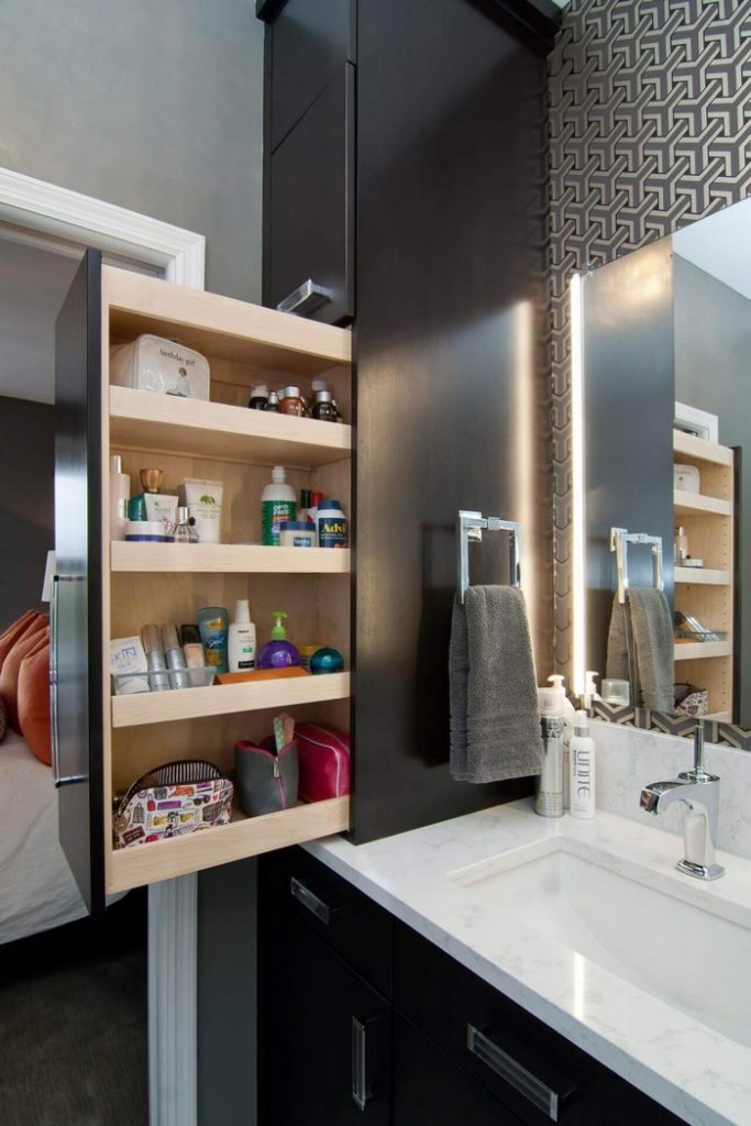 Pull-out Bathroom Storage