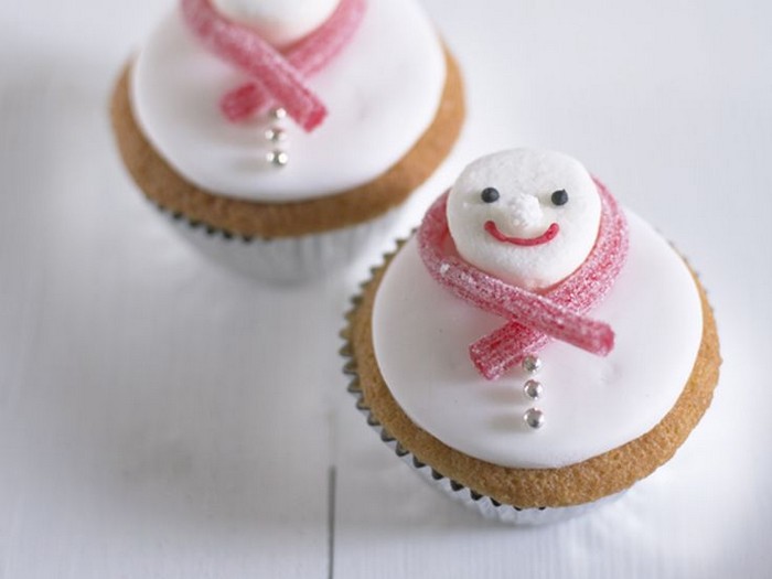 Snowman Cupcakes