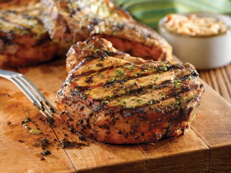 Grilled Pork Chops with Basil-Garlic Rub