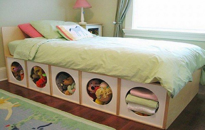 Bed_with_Storage000022 What do you store under your bed?