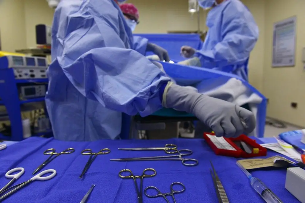 Photograph of medical instruments on a surgery table.