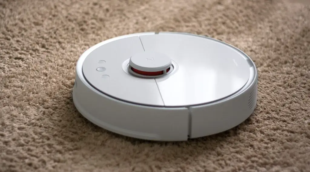 Find the perfect robot vacuum for your needs and experience the convenience of a truly smart home essential.