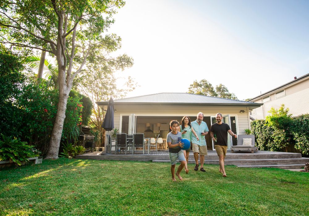 An image of a backyard guest house.